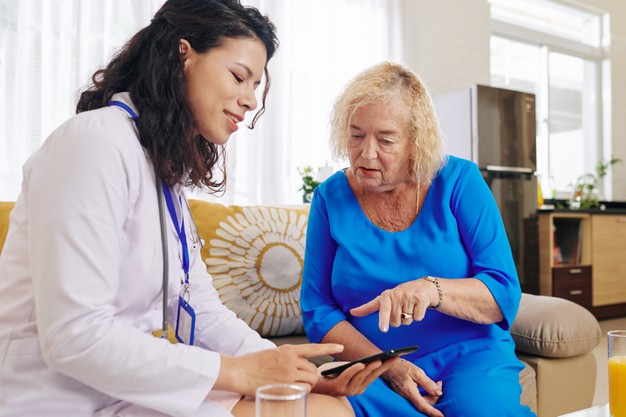 médico geriatra